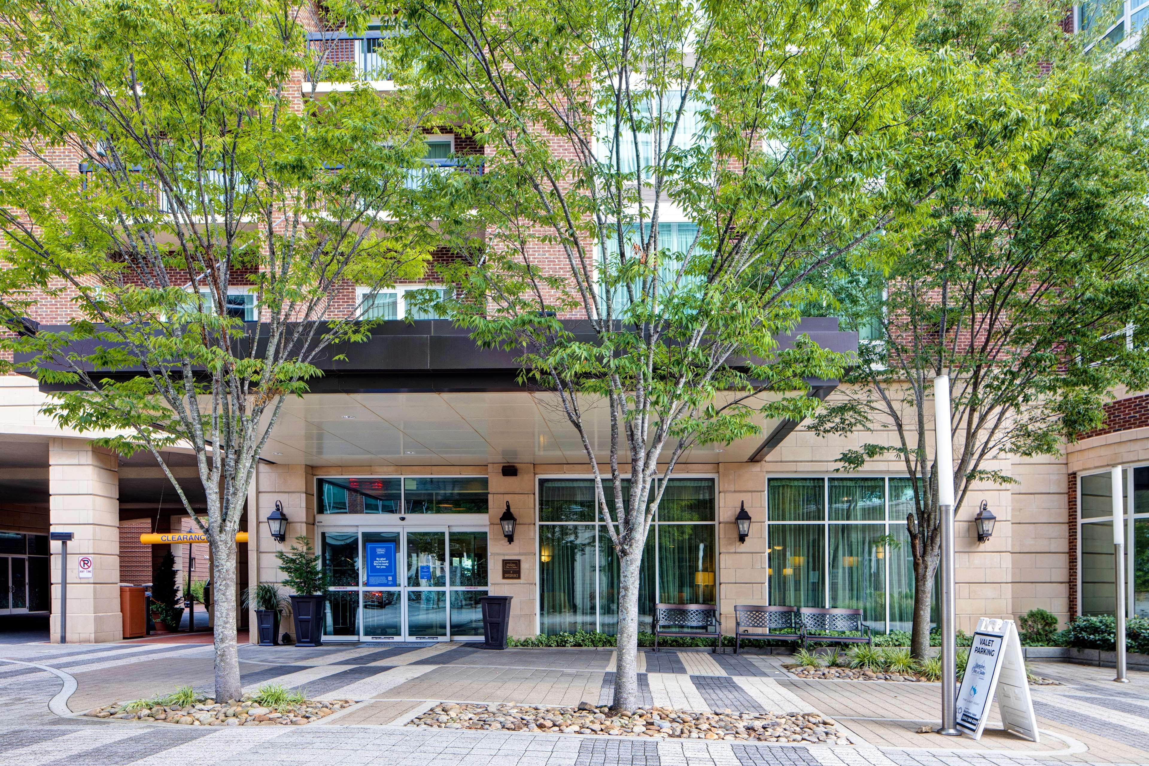 Hampton Inn & Suites Greenville-Downtown-Riverplace Екстер'єр фото