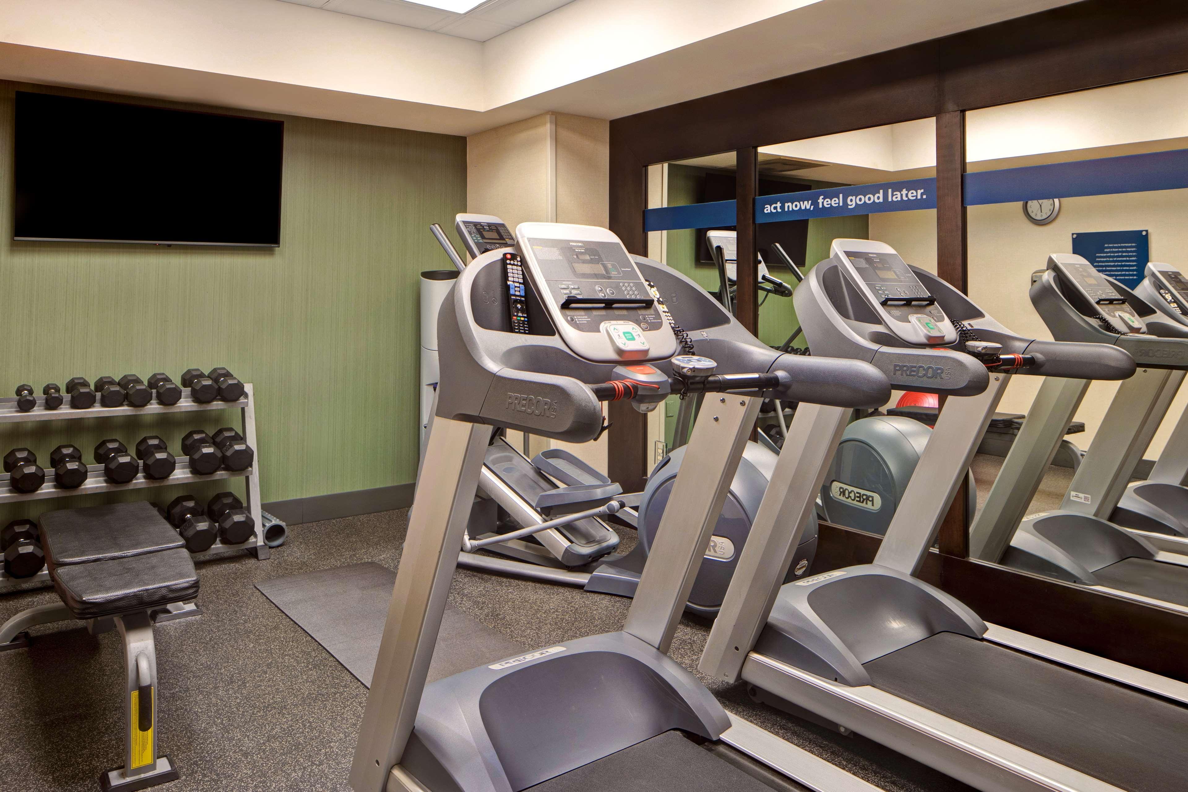 Hampton Inn & Suites Greenville-Downtown-Riverplace Екстер'єр фото