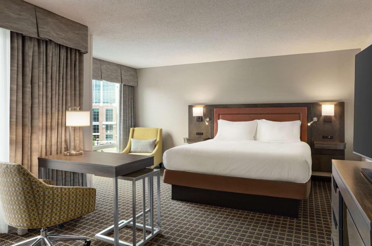 Hampton Inn & Suites Greenville-Downtown-Riverplace Екстер'єр фото