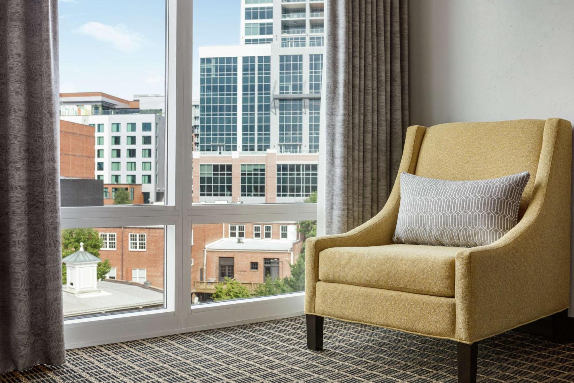 Hampton Inn & Suites Greenville-Downtown-Riverplace Екстер'єр фото