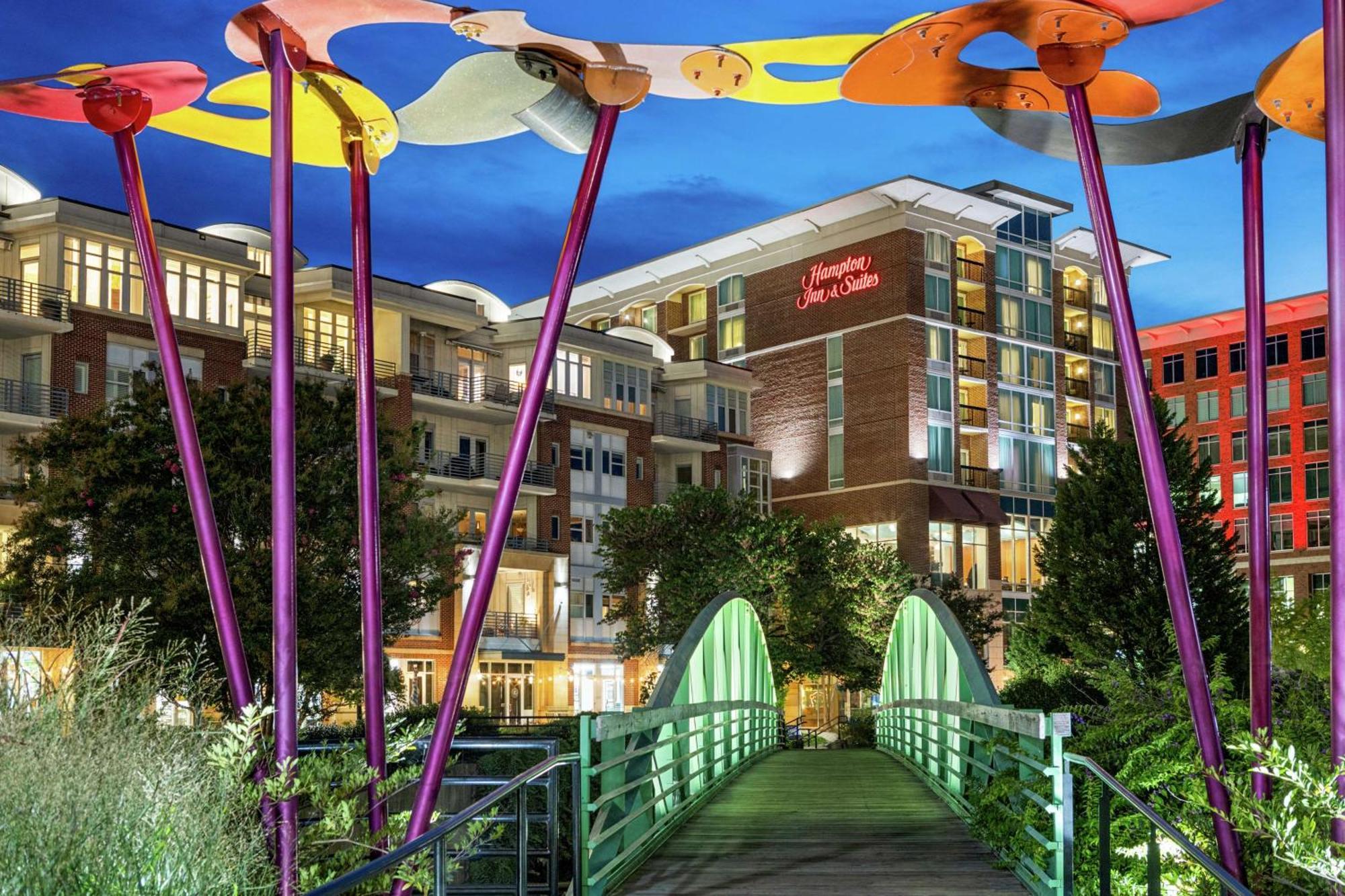 Hampton Inn & Suites Greenville-Downtown-Riverplace Екстер'єр фото